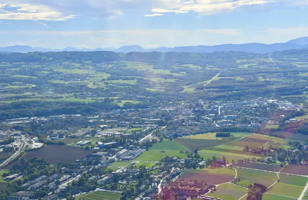 Monte Escalier 74 Monte escalier Saint-Julien-en-Genevois